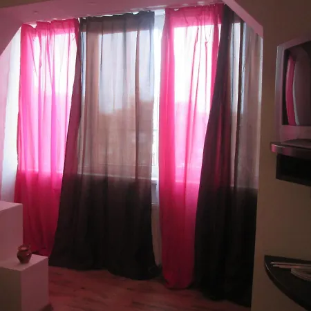 Apartament Patriei Апартаменти *
