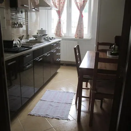 Апартаменти Apartament Patriei