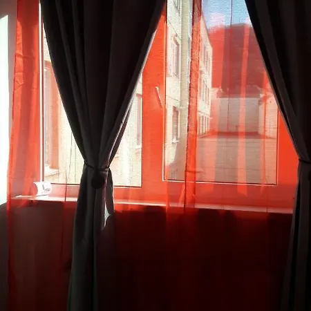 Апартаменти Apartament Patriei Брашов